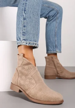 Ciemnobeżowe Botki na Płaskiej Podeszwie z Ażurową Cholewką Revasia