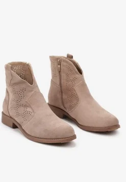 Ciemnobeżowe Botki na Płaskiej Podeszwie z Ażurową Cholewką Revasia