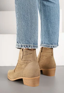 Ciemnobeżowe Botki na Stożku w Stylu Kowbojek z Ażurową Cholewką Fonarela