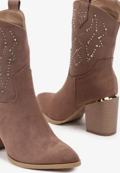 Ciemnobeżowe Botki na Słupku w Stylu Kowbojek Irilianne