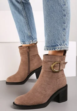 Ciemnobeżowe Botki Sztyblety na Słupku z Ozdobnym Paskiem i Klamrą Irissara