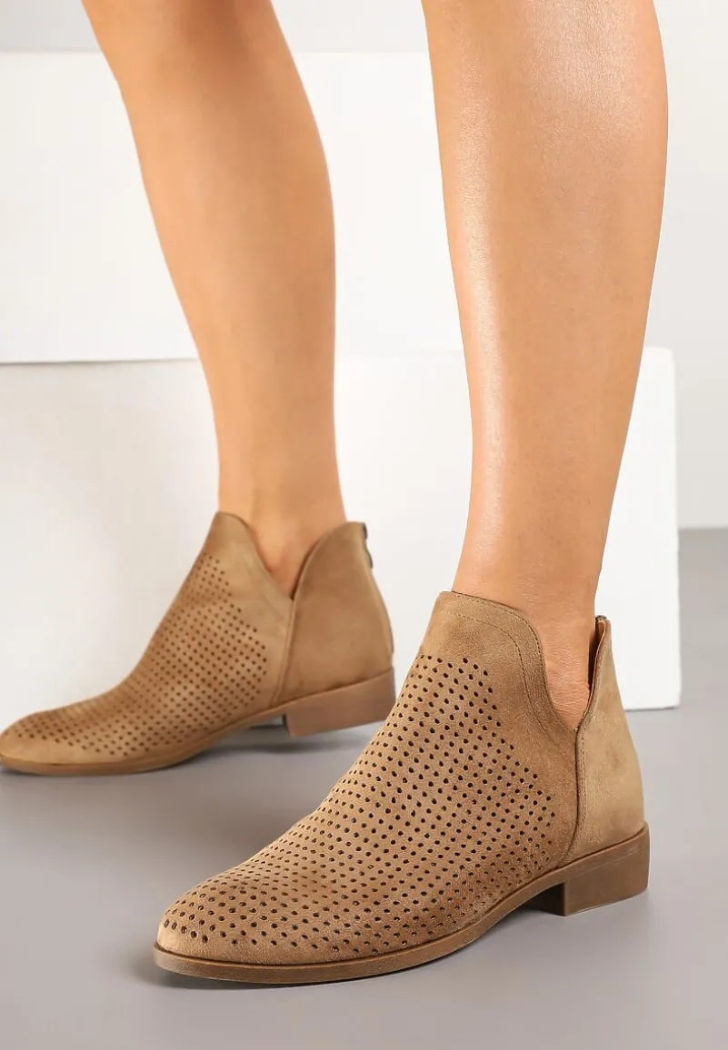 Ciemnobeżowe Botki Vices na Płaskiej Podeszwie Ozdobione Wycięciem Felirwen