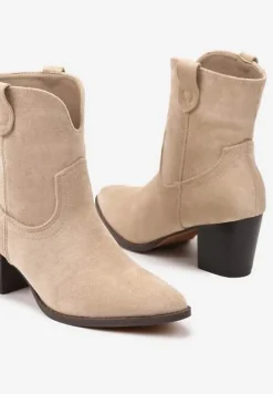 Ciemnobeżowe Botki Vices w Stylu Kowbojek na Słupku Velfedi