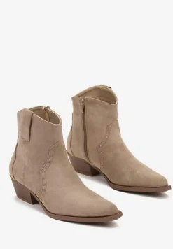 Ciemnobeżowe Botki w stylu Kowbojek z Ekozamszu i Szpiczastym Noskiem Nevelara