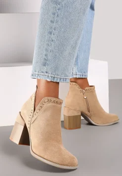Ciemnobeżowe Botki Wykończone Wycięciem i Przeszyciami Terilisa