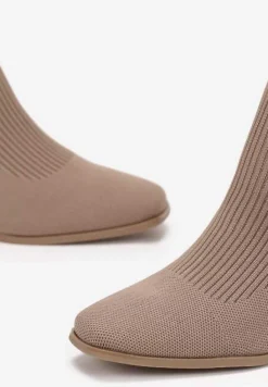 Ciemnobeżowe Botki za Kostkę z Elastycznego Materiału na Geometrycznym Słupku Aidara