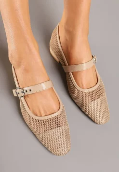 Ciemnobeżowe Czółenka w Stylu Balerinek na Niskim Słupku z Siateczki Zapinane na Pasek ze Sprzączką Elasiela