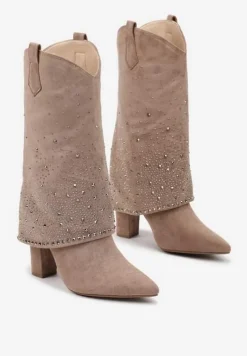 Ciemnobeżowe Ekozamszowe Kozaki na Słupku z Cholewką Imitującą Nogawkę Zdobioną Cyrkoniami Ravanelora