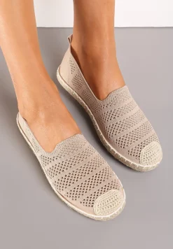 Ciemnobeżowe Espadryle na Płaskiej Podeszwie z Plecionki i Ozdobnymi Przeszyciami Tarniesa