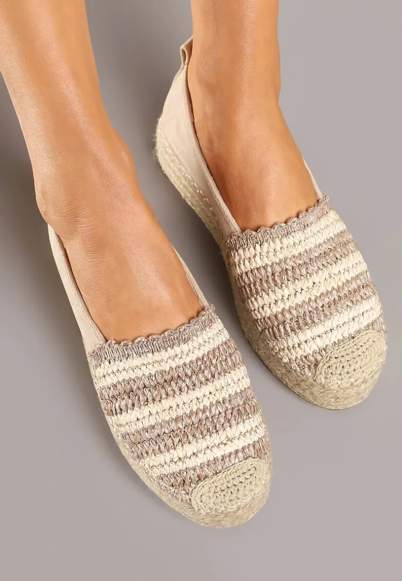 Ciemnobeżowe Espadryle na Platformie Ozdobione Plecionką w Stylu Boho Lelisse