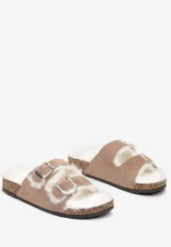 Ciemnobeżowe Kapcie na Płaskiej Podeszwie z Paskami i Klamrami Cialetta