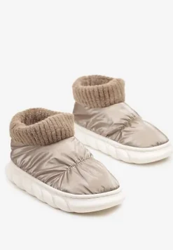 Ciemnobeżowe Kapcie Vices na Piankowej Podeszwie z Pikowaną Cholewką Velavina