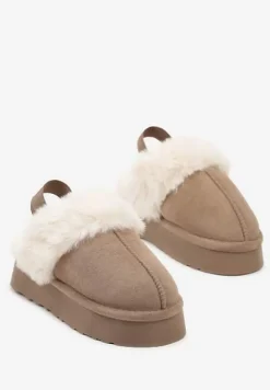 Ciemnobeżowe Kapcie w Stylu Śniegowców z Paskiem i Futerkiem Vortiella