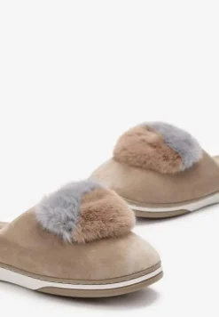 Ciemnobeżowe Kapcie z Pomponem w Kształcie Serduszka z Futerka Rafima