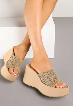 Ciemnobeżowe Klapki na Koturnie z Szydełkową Cholewką o Ażurowym Splocie Solnna