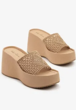 Ciemnobeżowe Klapki na Koturnie z Szydełkową Cholewką o Ażurowym Splocie Solnna