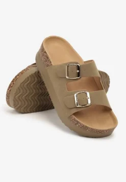 Ciemnobeżowe Klapki na Platformie z Ozdobnymi Klamrami Dolerria