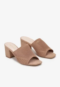 Ciemnobeżowe Klapki na Słupkowym Obcasie z Przezroczystym Paskiem Makensley