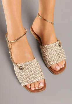 Ciemnobeżowe Klapki z Łańcuszkiem na Kostkę Naniriea