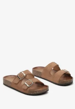 Ciemnobeżowe Klapki z Ekozamszu z Profilowaną Wkładką z Paskami i Klamrami Lettiea