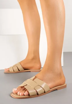 Ciemnobeżowe Klapki z Geometryczną Cholewką Pollevela