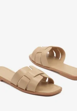 Ciemnobeżowe Klapki z Geometryczną Cholewką Pollevela