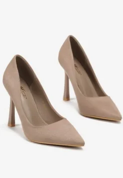 Ciemnobeżowe Klasyczne Szpilki z Imitacji Skóry ze Szpiczastymi Noskami Vionara