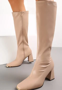 Ciemnobeżowe Kozaki na Obcasie z Metalicznym Kwadratowym Noskiem Osilvam