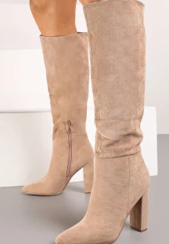 Ciemnobeżowe Kozaki na Obcasie Ozdobione Szpiczastym Noskiem Asintessa