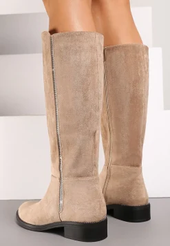 Ciemnobeżowe Kozaki na Płaskiej Podeszwie z Cyrkoniami Belinelle