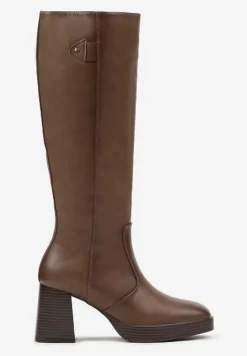 Ciemnobeżowe Kozaki na Platformie i Słupku z Lekkim Ociepleniem Hanissea