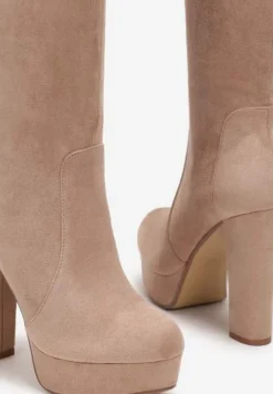 Ciemnobeżowe Kozaki na Platformie i Słupku za Kolano Coliese