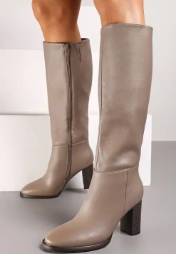 Ciemnobeżowe Kozaki na Słupku z Lekkim Ociepleniem Hanissa