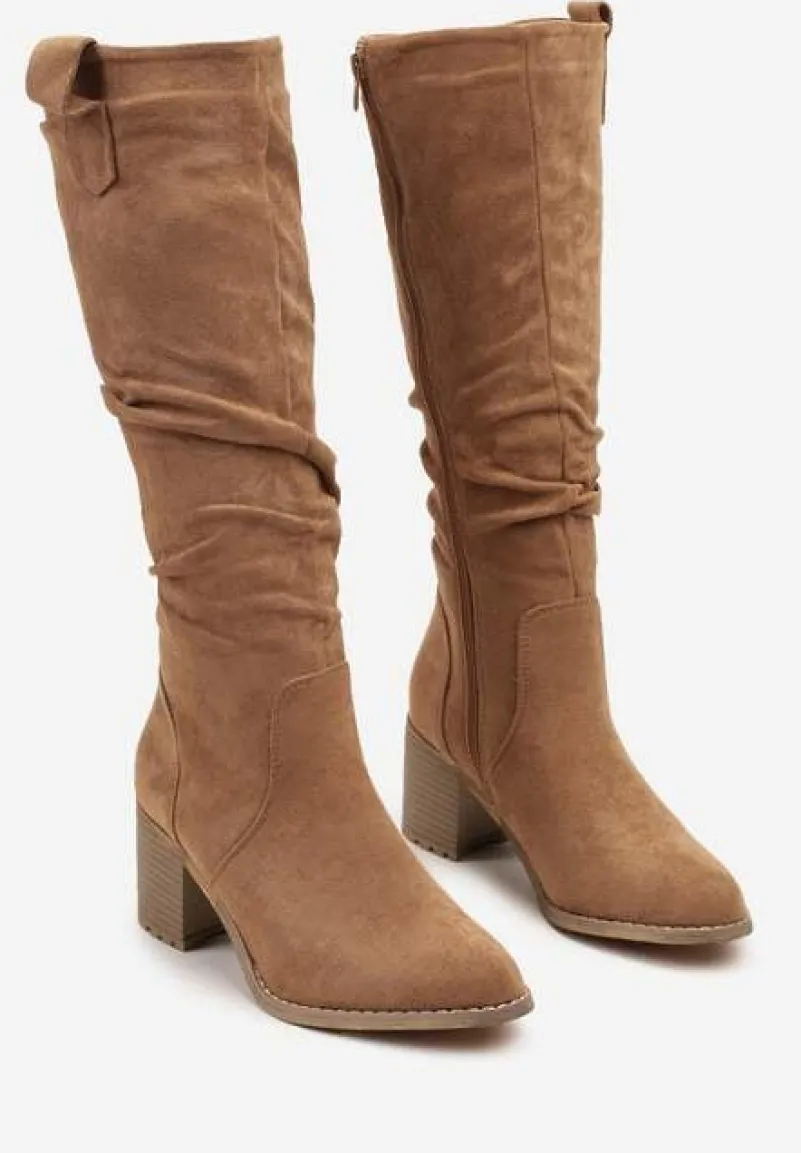 Ciemnobeżowe Kozaki przed Kolano na Słupku Cersinda