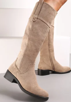 Ciemnobeżowe Kozaki przed Kolano z Ozdobnymi Przeszyciami Bieer