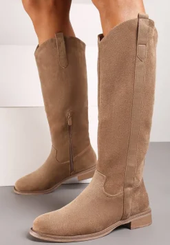 Ciemnobeżowe Kozaki Typu Kowbojki z Płaską Podeszwą Taivelle