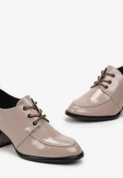 Ciemnobeżowe Lakierowane Półbuty Loafersy z Obcasem Ombre Fanirba