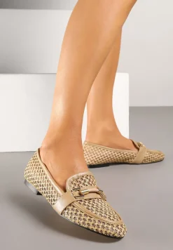 Ciemnobeżowe Mokasyny Ozdobione Siateczkową Cholewką i Klamrą Zelure