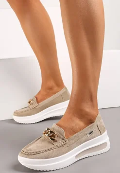 Ciemnobeżowe Mokasyny z Łańcuszkiem na Wysokiej Platformie Iracana