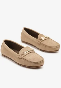 Ciemnobeżowe Mokasyny z Imitacji Zamszu z Ozdobną Metaliczną Aplikacją Sovtewi