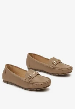 Ciemnobeżowe Mokasyny z Metaliczną Klamerką Heliantha