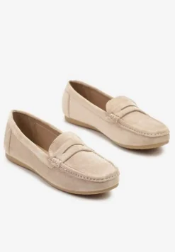 Ciemnobeżowe Mokasyny z Ozdobnymi Przeszyciami Rivgis