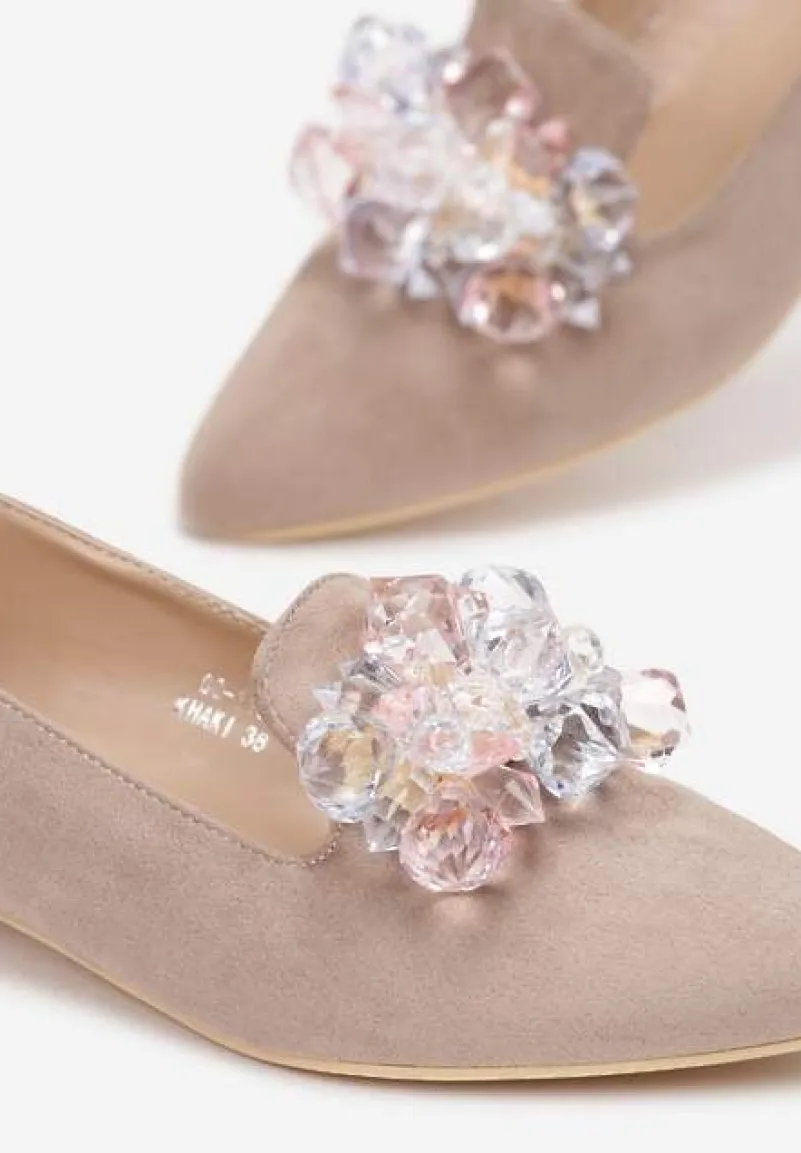 Ciemnobeżowe Mokasyny ze Szpiczastym Noskiem i Kryształkami Ontala