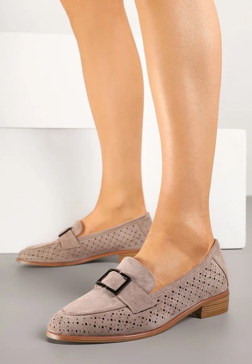 Ciemnobeżowe Mokasyny ze Skórzaną Wkładką i Aplikacją Meratheia