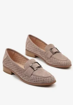 Ciemnobeżowe Mokasyny ze Skórzaną Wkładką i Aplikacją Meratheia