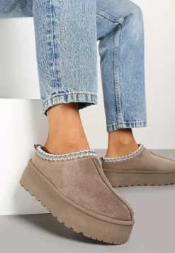 Ciemnobeżowe Śniegowce na Platformie z Niską Cholewką i Haftowanym Wzorem Zivilae