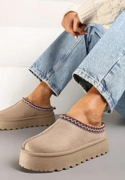 Ciemnobeżowe Śniegowce na Platformie z Niską Cholewką Ozdobione Haftem Metaria