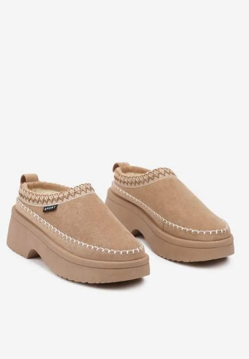 Ciemnobeżowe Śniegowce na Platformie z Ozdobnym Haftem Corettia