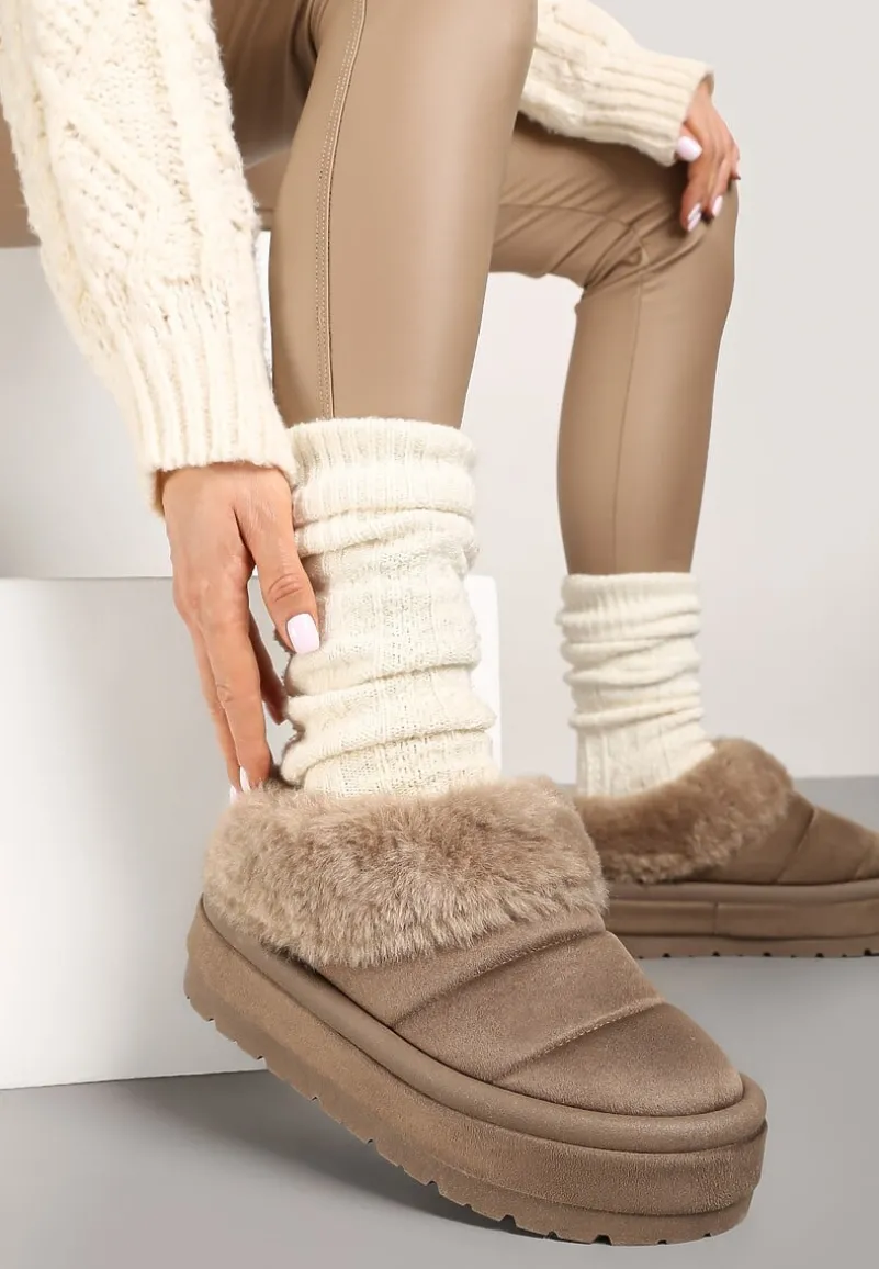 Ciemnobeżowe Niskie Śniegowce Ekozamszowe na Platformie z Pikowaniem i Futerkiem Realira