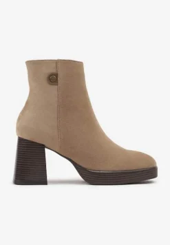 Ciemnobeżowe Ocieplane Botki na Słupku Irissaura
